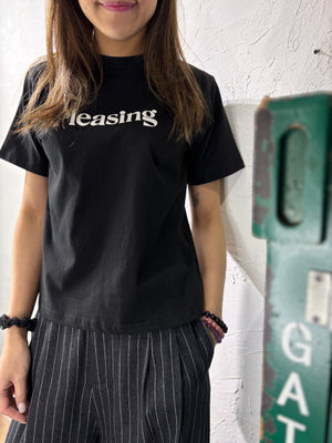 Text Cropped T-shirt